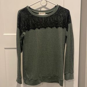 Women’s Dressy Sweatshirt